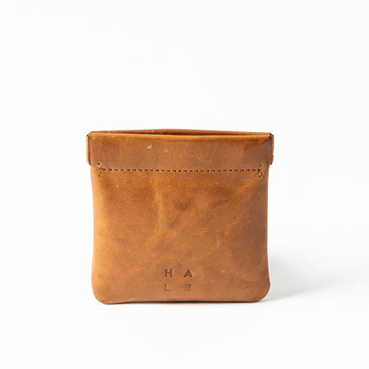 TRÖNNINGE Coin Case Ljusbrun