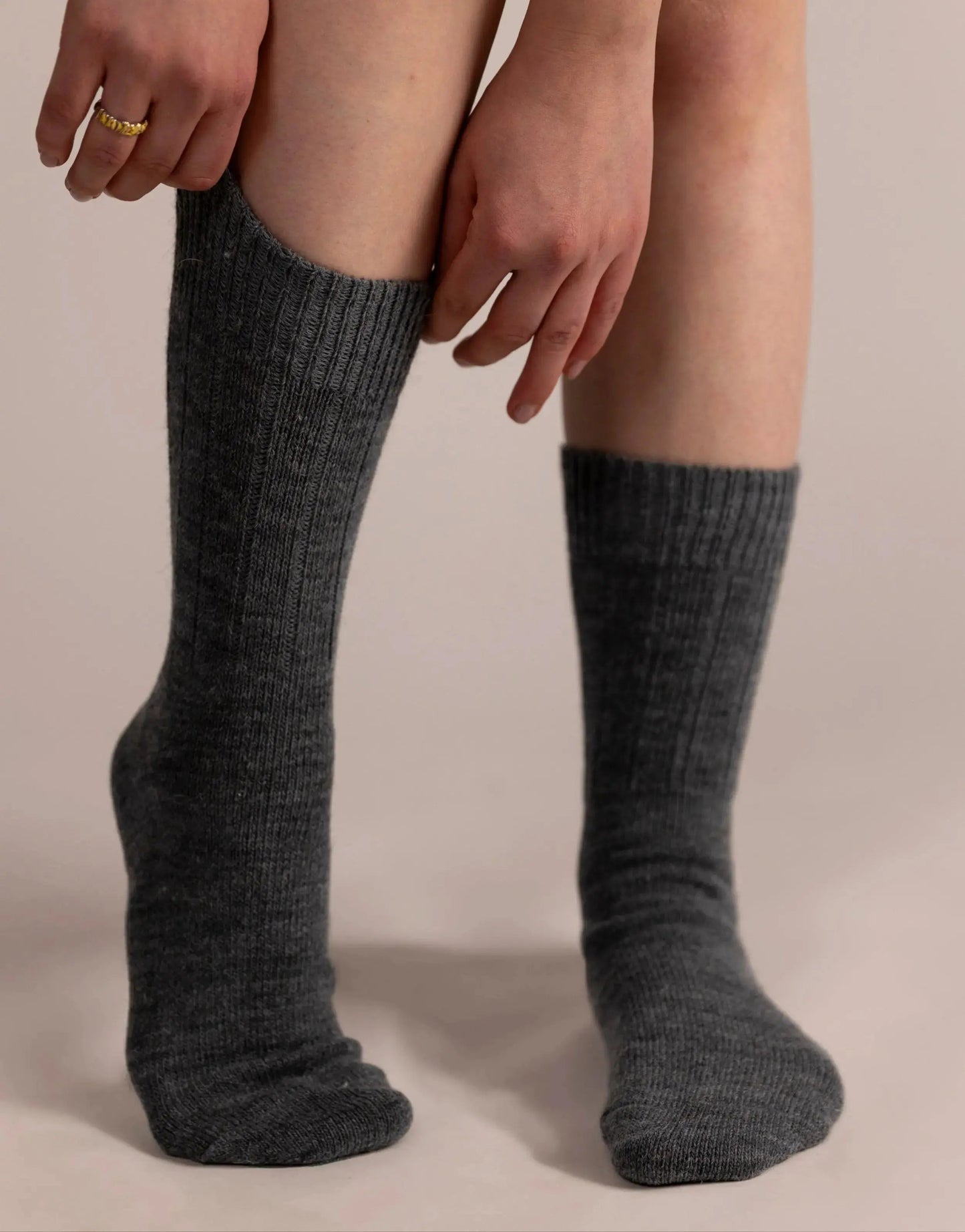 Alpaca Strumpor by AMO & Oak | Tunn | Unisex