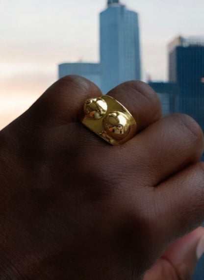 Boobs gold ring