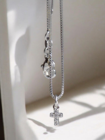 Silver cross - Halsband